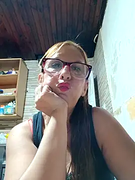 Snapshot of cari75 chatting on 02/24/26, 01:47 cari75 online show from 02/24/26, 01:47