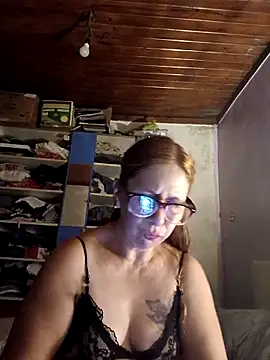 Snapshot of cari75 chatting on 03/31/26, 04:24 cari75 online show from 03/31/26, 04:24