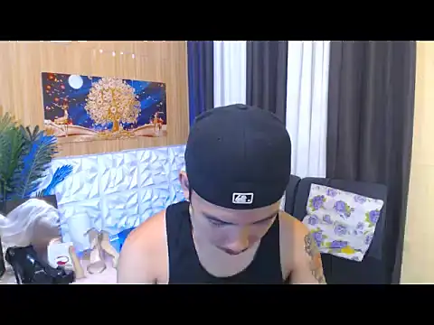 Snapshot of dylan_hardfucker chatting on 12/17/25, 12:49 dylan hardfucker online show from 12/17/25, 12:49