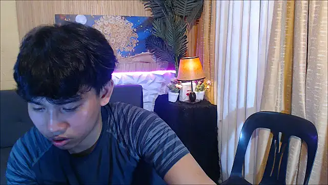 Snapshot of dylan_hardfucker chatting on 01/14/26, 06:52 dylan hardfucker online show from 01/14/26, 06:52