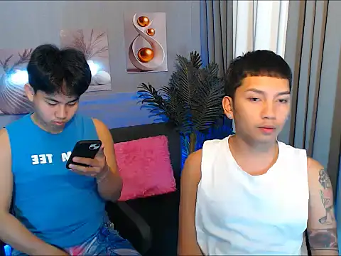 Snapshot of dylan_hardfucker chatting on 02/18/26, 12:56 dylan hardfucker online show from 02/18/26, 12:56