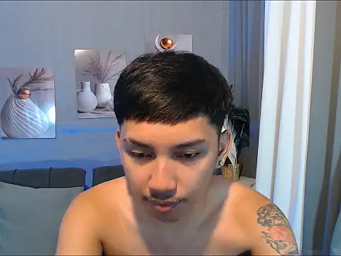 Snapshot of dylan_hardfucker chatting on 03/19/26, 02:43 dylan hardfucker online show from 03/19/26, 02:43