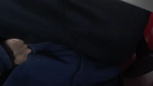 Snapshot of Gossard99 chatting on 12/16/25, 06:40 Gossard99 online show from 12/16/25, 06:40