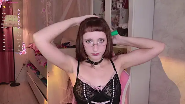 MiraJades online show from 07/07/26, 04:55