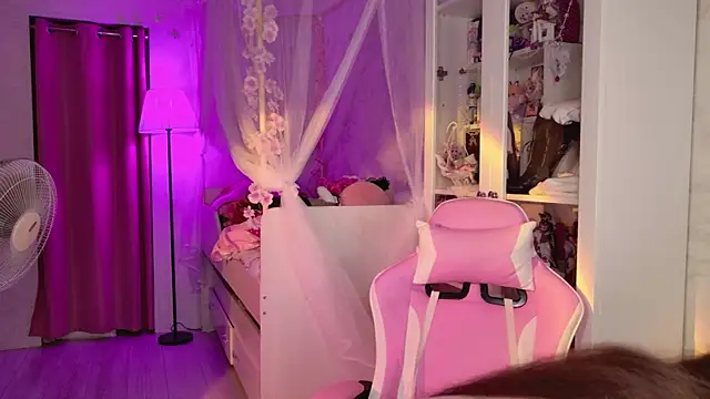 MiraJades online show from 07/31/26, 03:11