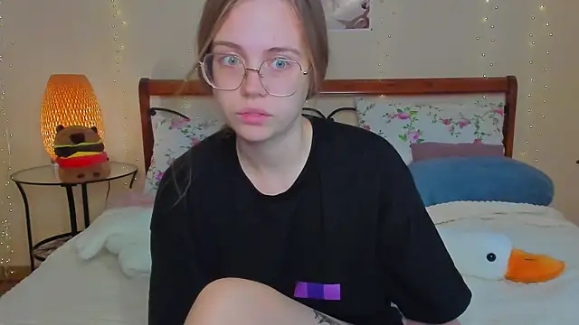 miya soft online show from 07/18/26, 01:43