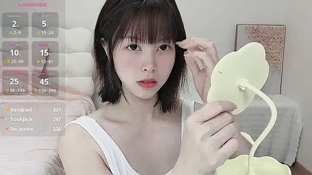Anna-2005 online show from 06/18/26, 10:41