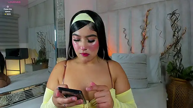 im ariana  online show from 07/29/26, 08:29
