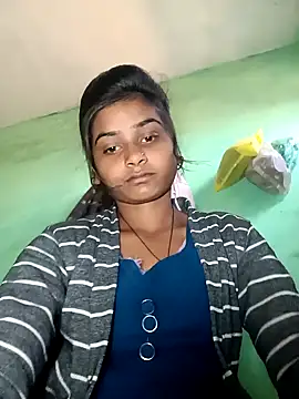 Snapshot of Sehjal_sharma chatting on 12/15/25, 05:34 Sehjal sharma online show from 12/15/25, 05:34