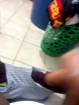 Snapshot of Sweetboy2939 chatting on 12/16/25, 08:41 Sweetboy2939 online show from 12/16/25, 08:41