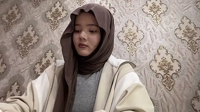 Snapshot of Katepleaurxo chatting on 12/14/25, 11:48 Katepleaurxo online show from 12/14/25, 11:48