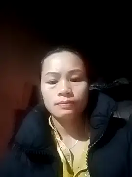 honey-kis online show from 12/15/25, 10:03