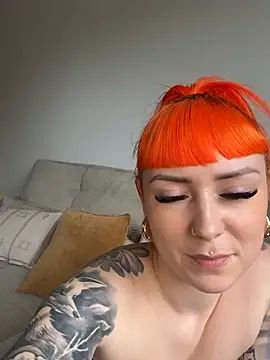 Snapshot of ScarletVixenLive chatting on 04/13/26, 11:59 ScarletVixenLive online show from 04/13/26, 11:59