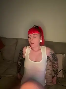 Snapshot of ScarletVixenLive chatting on 04/18/26, 09:59 ScarletVixenLive online show from 04/18/26, 09:59