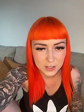 Snapshot of ScarletVixenLive chatting on 05/17/26, 06:15 ScarletVixenLive online show from 05/17/26, 06:15