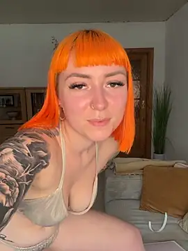 Snapshot of ScarletVixenLive chatting on 06/20/26, 12:52 ScarletVixenLive online show from 06/20/26, 12:52
