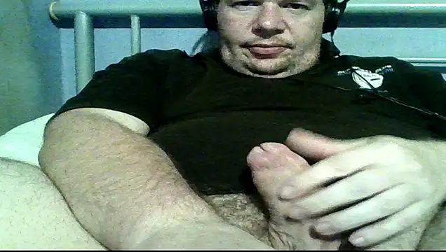 mrhardcock12 online show from 02/09/26, 08:57