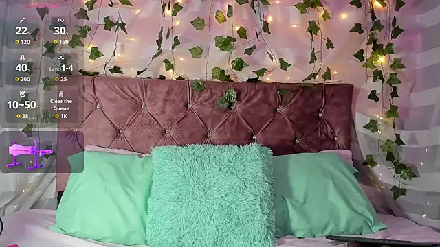 Ayla-marttinez online show from 05/27/26, 12:40