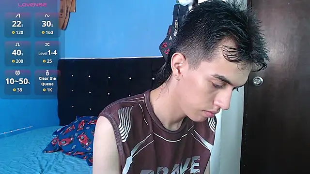 Juan Gomezz26 online show from 05/14/26, 09:21