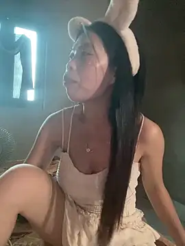 lux-su online show from 05/25/26, 03:45