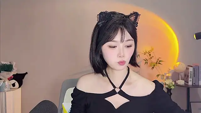 Pinkgirl520 online show from 05/27/26, 11:07