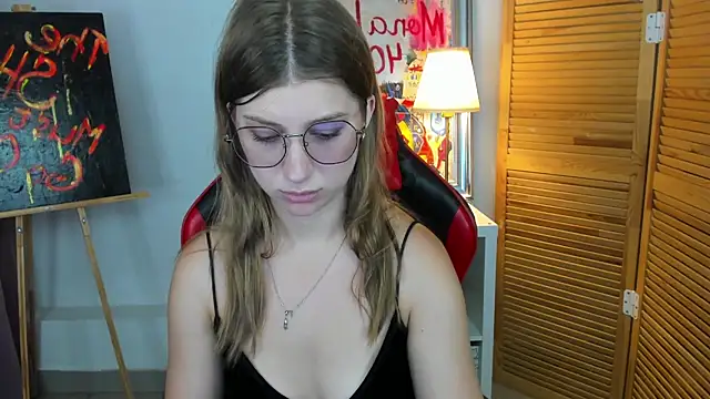 katymeaw online show from 06/25/26, 01:38