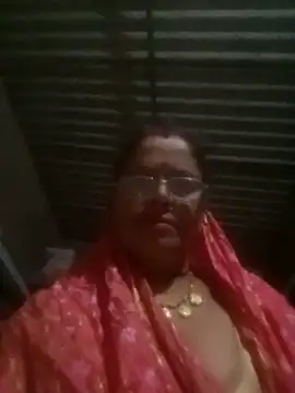 Pinki rajak online show from 05/10/26, 10:04
