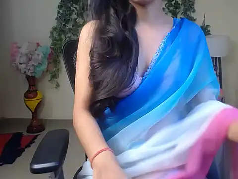 Shy nivi online show from 05/07/26, 03:17