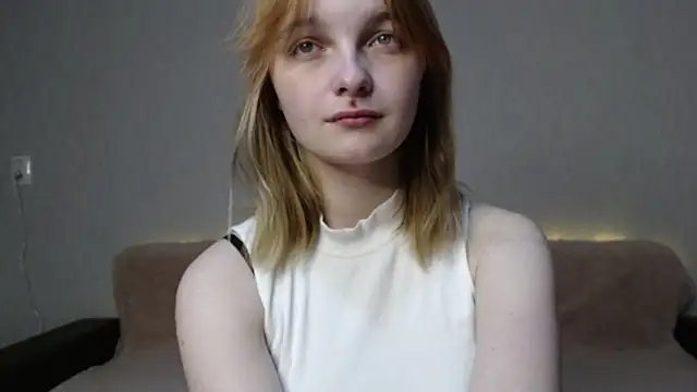 Snapshot of Catherine_Walker chatting on 12/18/25, 11:49 Catherine Walker online show from 12/18/25, 11:49