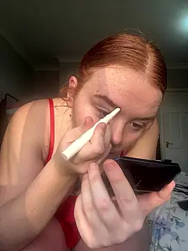 Snapshot of AnnieAinsx chatting on 01/10/26, 02:30 AnnieAinsx online show from 01/10/26, 02:30