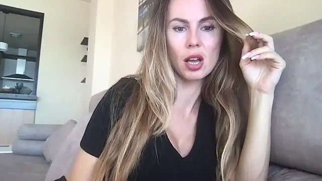 LeMilf online show from 12/22/25, 11:40