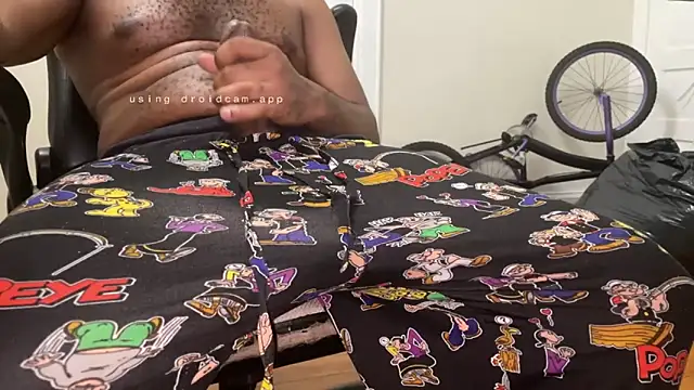 Snapshot of MrUnintentional chatting on 06/29/26, 07:36 MrUnintentional online show from 06/29/26, 07:36