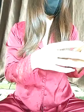 Baby girl1 online show from 12/14/25, 06:52