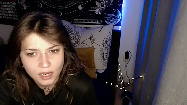 AlienforTwenty online show from 06/04/26, 02:39