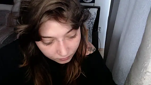AlienforTwenty online show from 06/13/26, 08:56