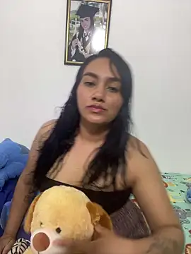 eleanor-777- online show from 12/16/25, 03:22