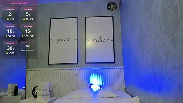goodgirl22   online show from 07/16/26, 11:44