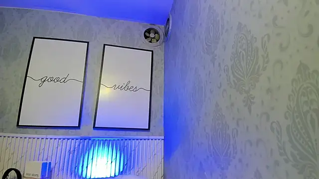 goodgirl22   online show from 07/21/26, 12:57