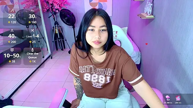Carolina cherry online show from 05/02/26, 12:32