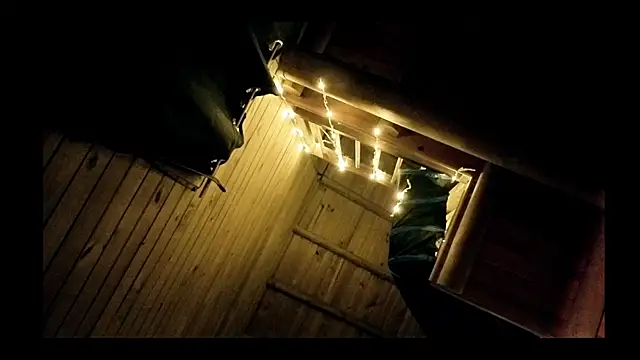 vickvalencia2 online show from 05/09/26, 03:34