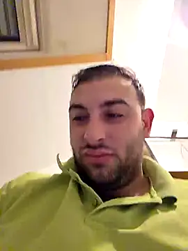 Snapshot of juventus9991 chatting on 12/15/25, 06:17 juventus9991 online show from 12/15/25, 06:17