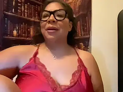 BettyWhispers online show from 07/05/26, 11:50