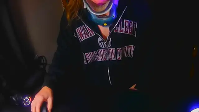 GoodGirlKelly online show from 07/15/26, 07:13