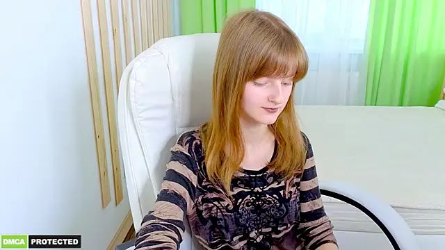 Miss Alisa  online show from 05/17/26, 02:46