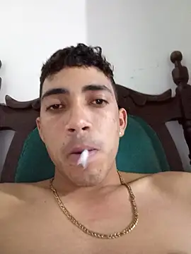 Snapshot of Trebor_bad chatting on 12/19/25, 07:15 Trebor bad online show from 12/19/25, 07:15