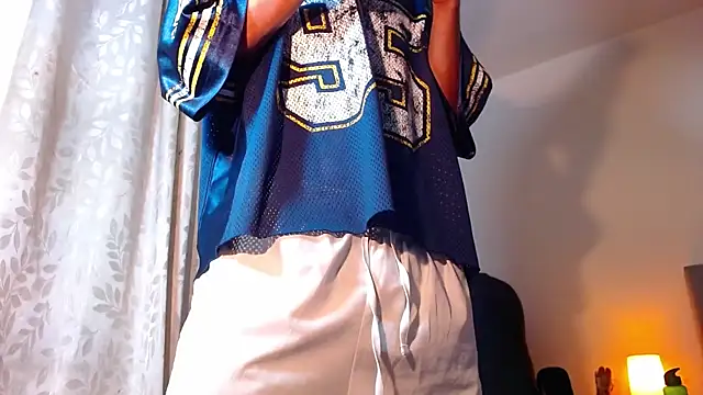 TOMBOYSEXX online show from 05/12/26, 07:00