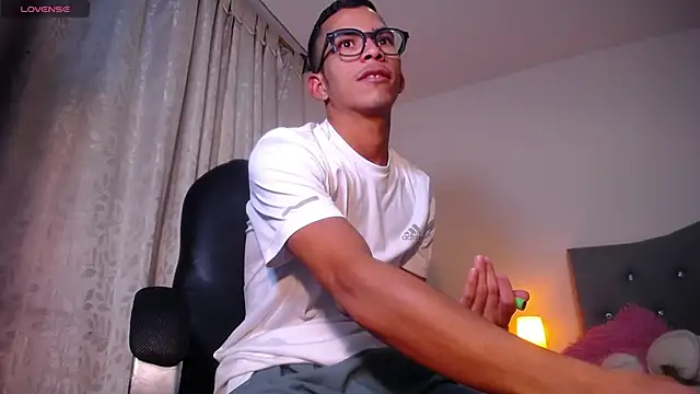 TOMBOYSEXX online show from 07/02/26, 12:43