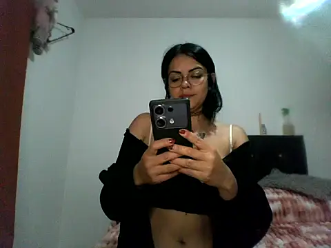 luluclark69 online show from 07/18/26, 10:02