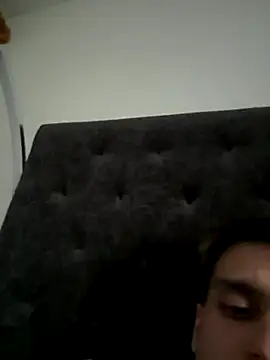 Snapshot of fabulousfabo chatting on 12/14/25, 11:59 fabulousfabo online show from 12/14/25, 11:59