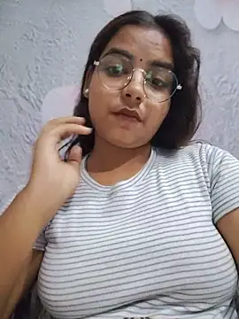 Himani 0122 online show from 06/18/26, 09:25